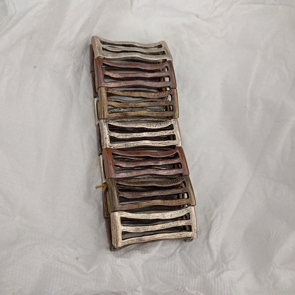 Bracelet - Picture 3 of 6